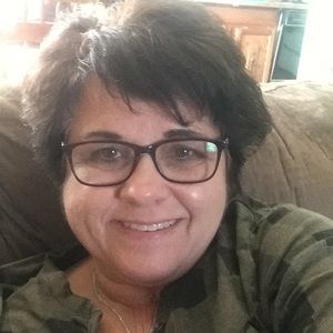 Meet your Posher, Tina